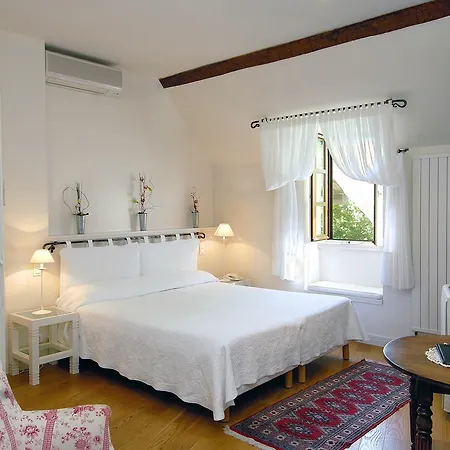 Le Vieux Pont 3* Belcastel (Aveyron)