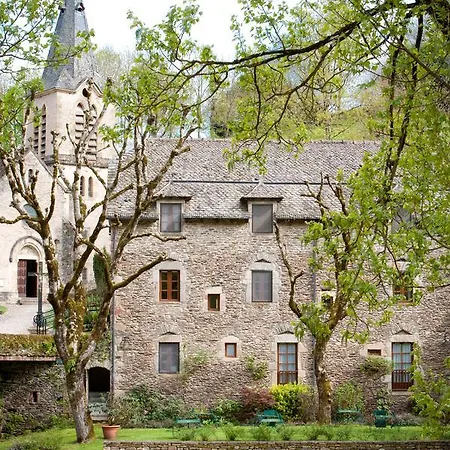 호텔 Le Vieux Pont 3*