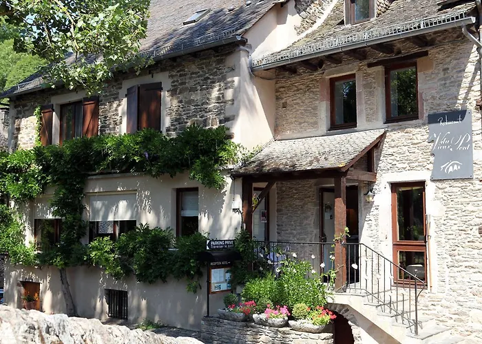Le Vieux Pont 3* Belcastel (Aveyron)