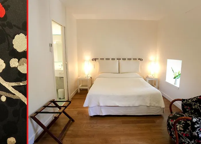 Hotel Le Vieux Pont 3*